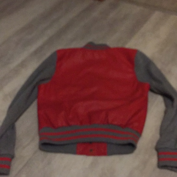 Debs red leather jacket - Picture 3 of 3